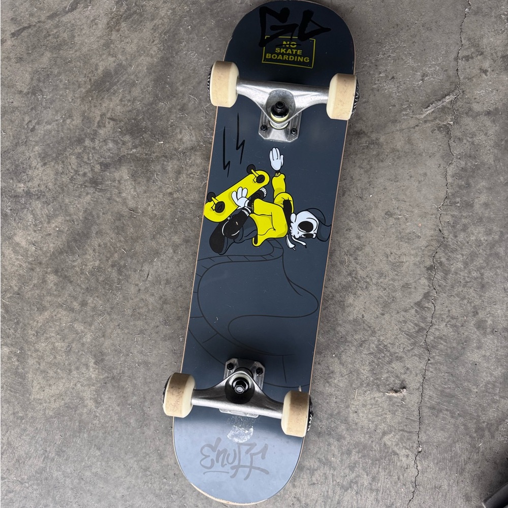 Enuff Skateboards Gray and Yellow Skateboard